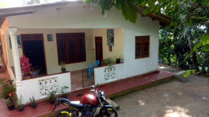House and land quick sale in badulla