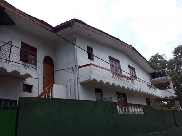 A House with an Annex For Sale In Gampola