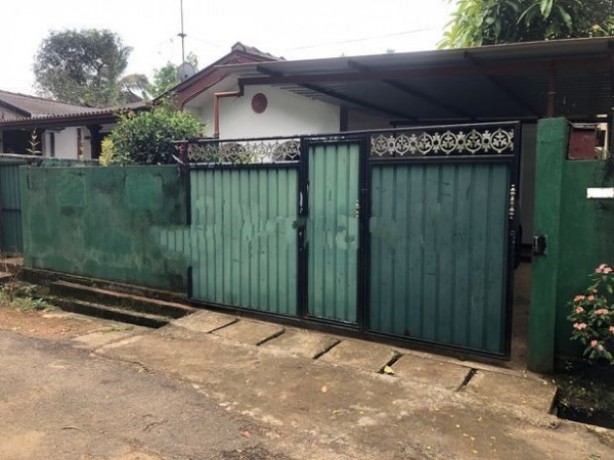 House for Sale in Gampola