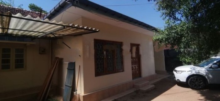 Land with House for Sale   In Maharagama