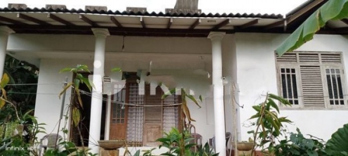 Land with House for Sale කහතුඩුව
