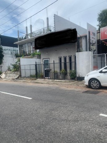 Land with Shop for Sale in Nugegoda