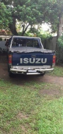 Isuzu Double Cab 1983  For Sale In Panadura