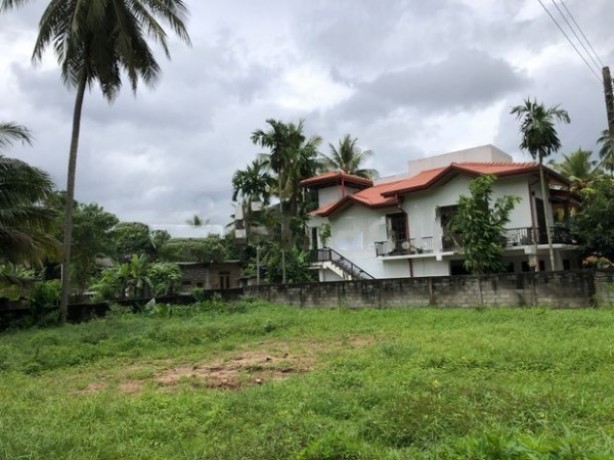 Land for Sale in Mawathagama