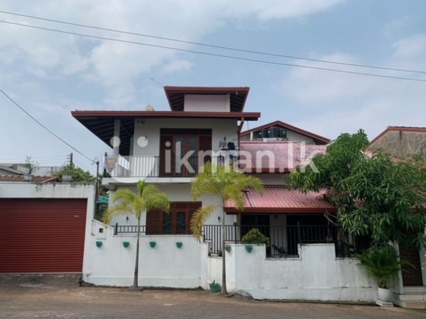 House for Sale in  Piliyandala