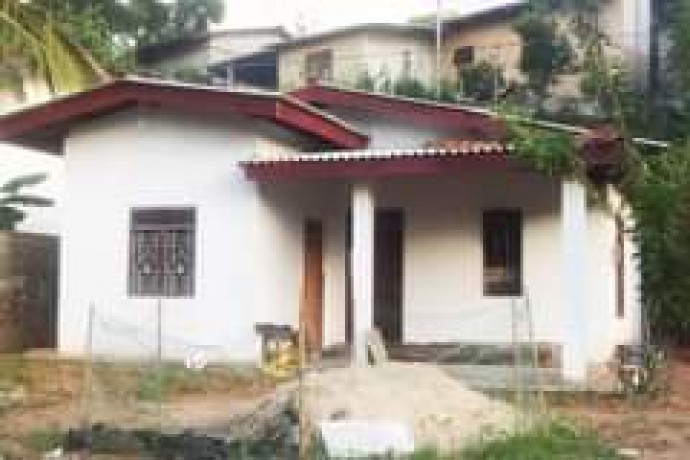 House For Sale in Ja-Ela