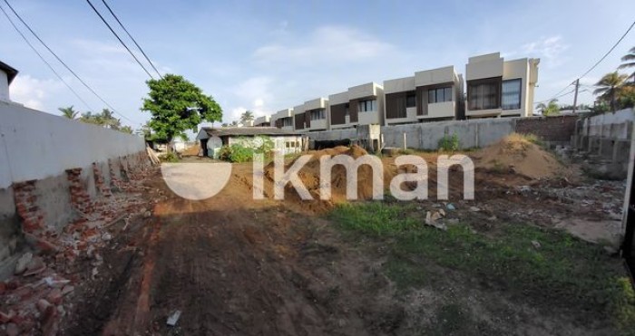 Land for Sale in Mount Lavinia