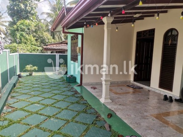 Three bedroom house for Sale Kadawatha
