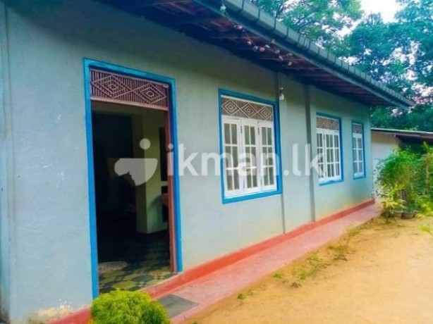 Land  With House for Sale in  Kegalle