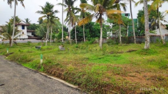Land for Sale in Bandaragama (Residential 10 Perches )