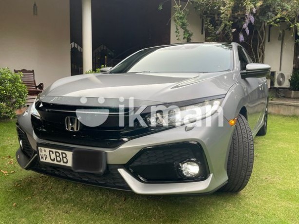 Honda Civic 2018  For Sale In Kiribathgoda