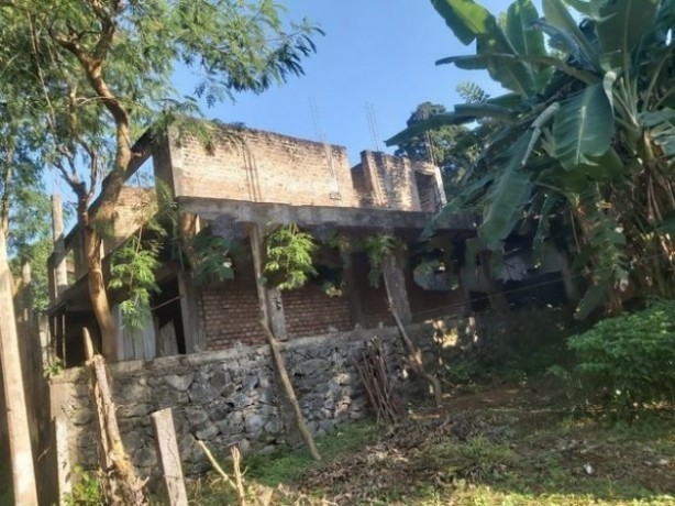 Land with Semi Build House Matara